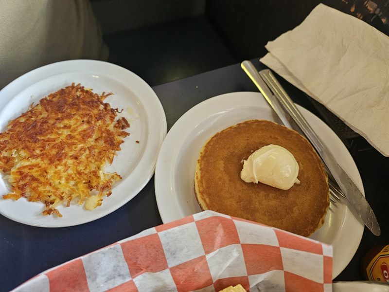 Country Diner Cafe food